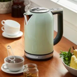 KitchenAid KAD Wasserkocher Classic Pistachio | 17235 -Kitchenaid 17235 Wasserkocher Classic 7