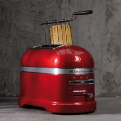 KitchenAid Toaster ARTISAN 2-Scheiben In Empire Red 6 KitchenAid Toaster ARTISAN 2-Scheiben In Empire Red -Kitchenaid KA 2015 2slice toaster ok 04pcorr VK l