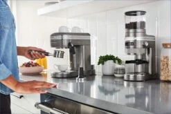 KitchenAid Halbautomatische Espressomaschine ARTISAN In Medallion Silber -Kitchenaid P200263kp 016z EMEA MS